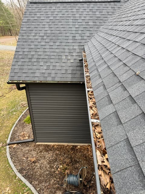 Gutter before cleaning from the new gutter set